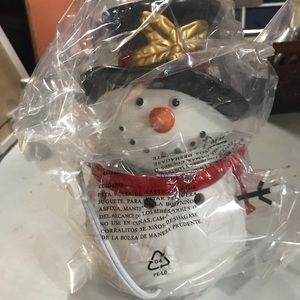 Scentsy retired Build a Snowman warmer brand new